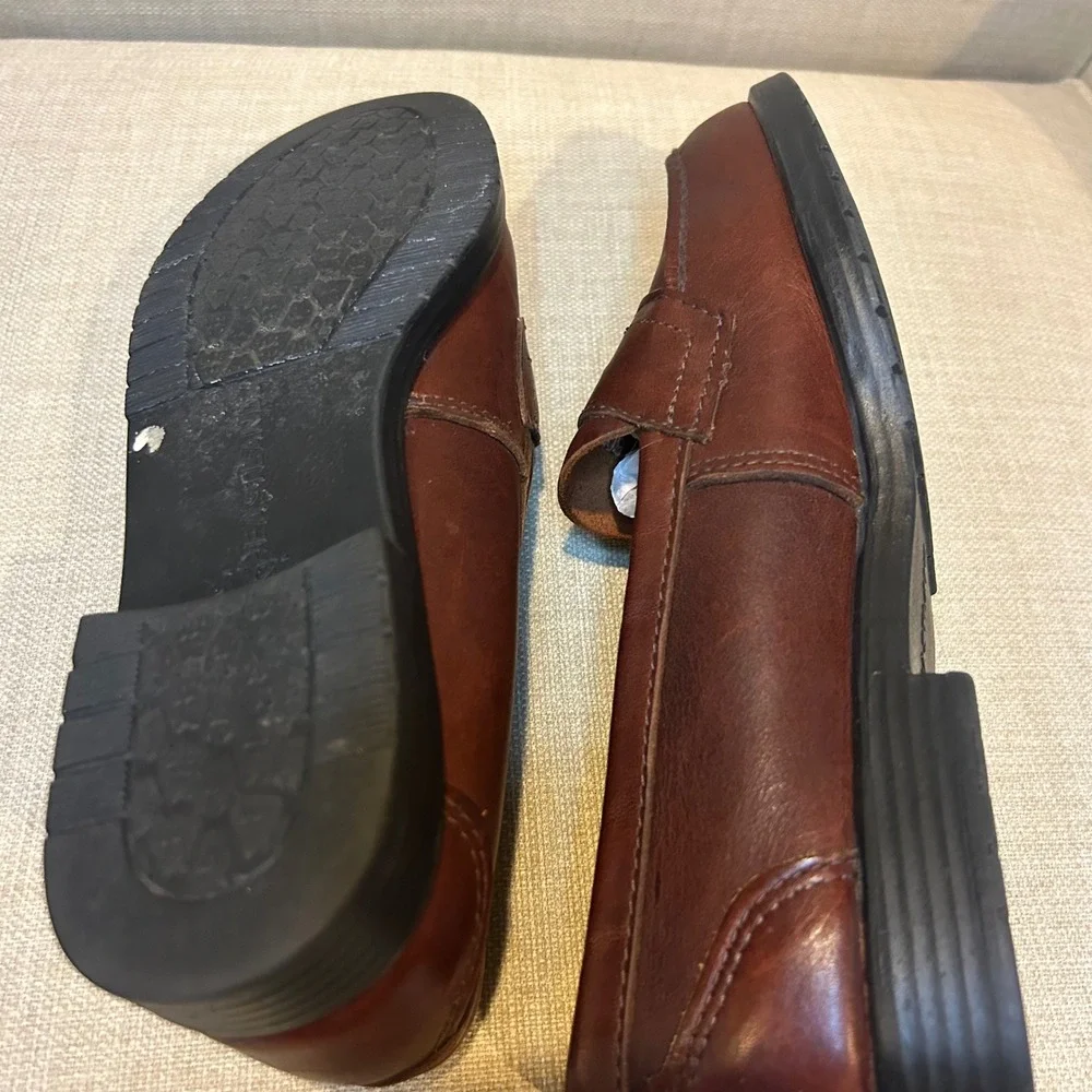 Eastland Womens Penny Loafers Brown Genuine Leather Slip On Flats Size 9M